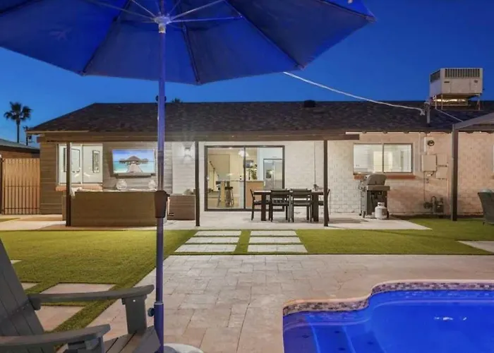 Backyard Oasis With Pool And Relaxation * Scottsdale